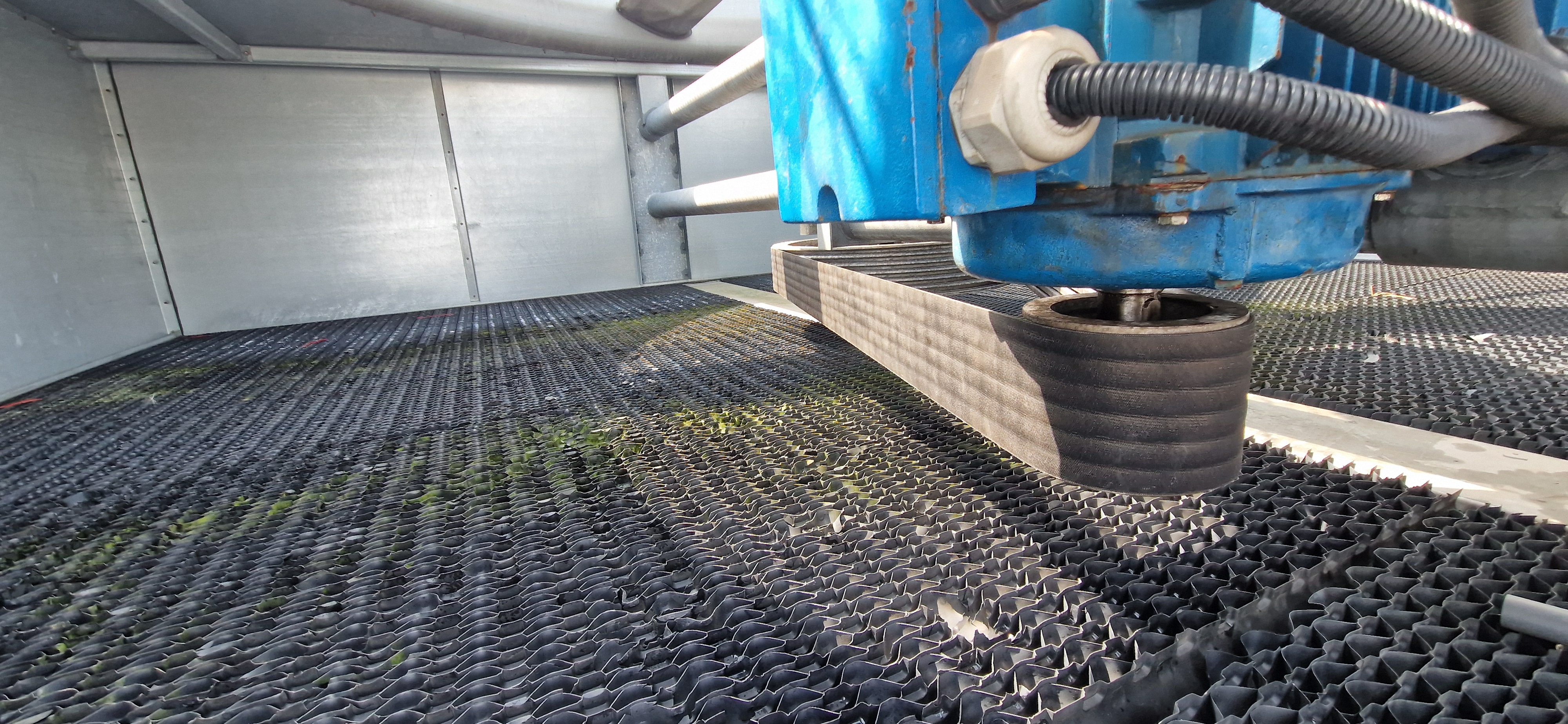 hutotorony-szerviz-bac-evapco.jpg (2.77 MB)